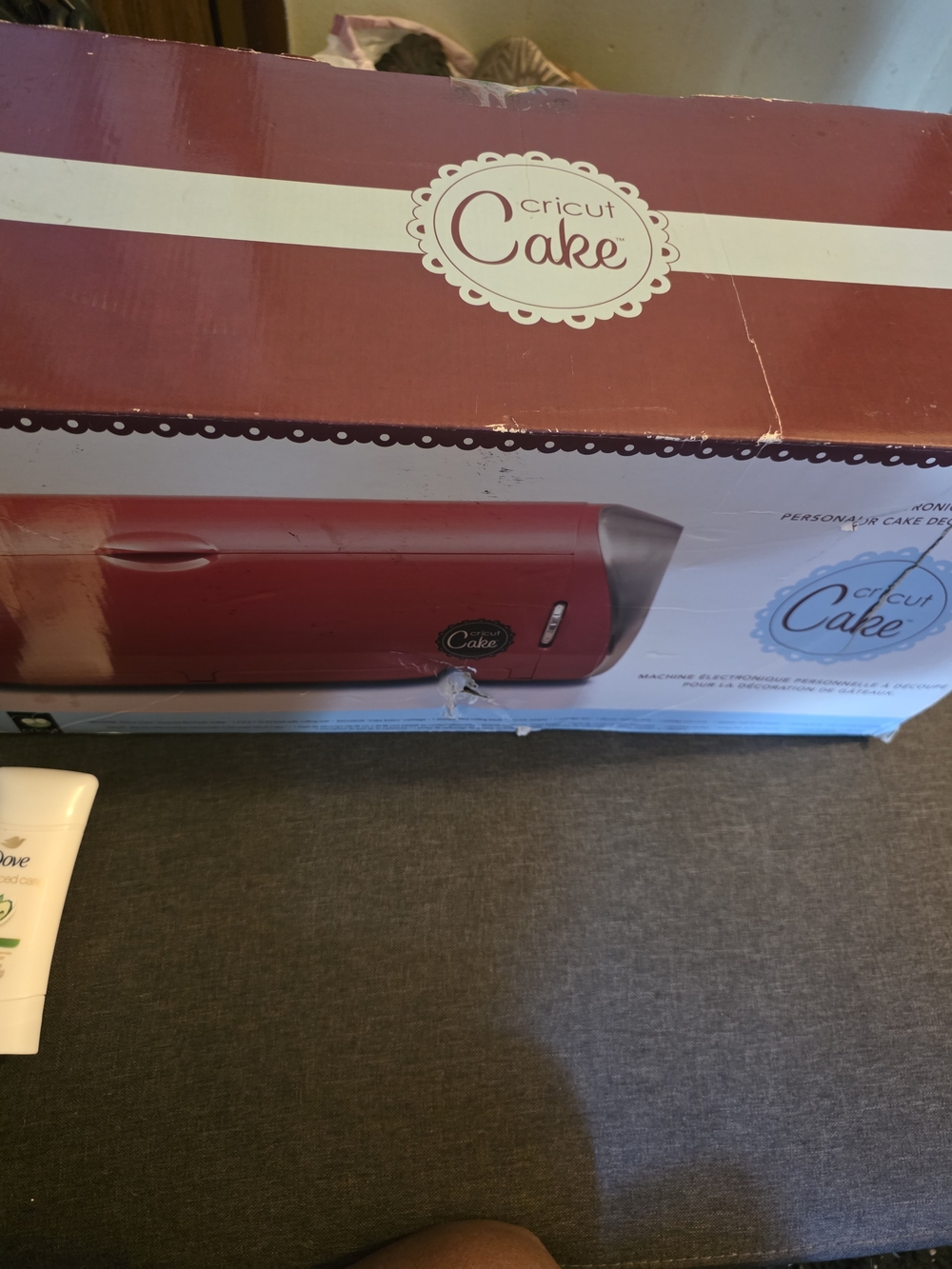 Cricut Cake Personal Cake Decorator in Red with Silver Trim